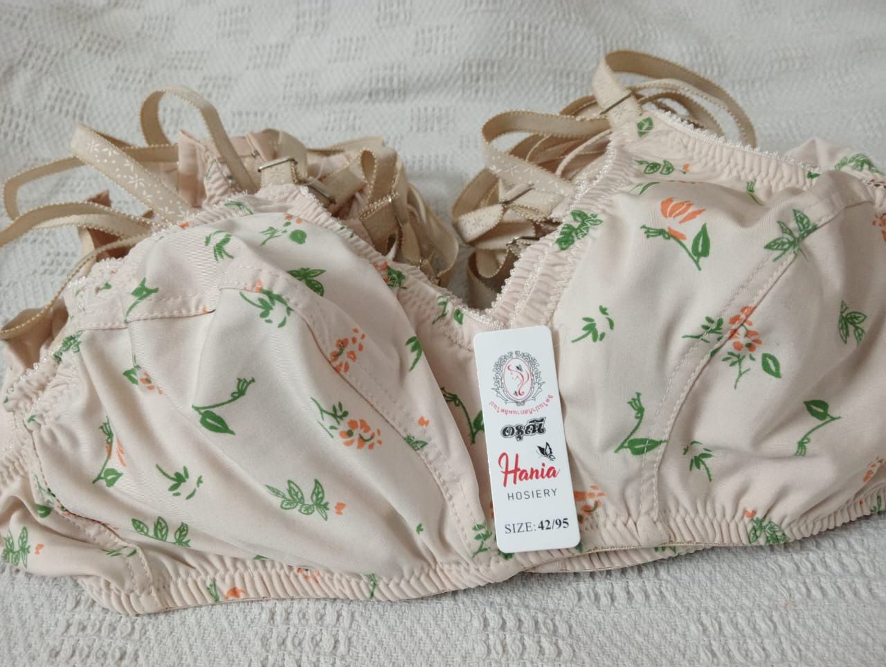 Ladies malai stuff bra.Women's casual wear bra.