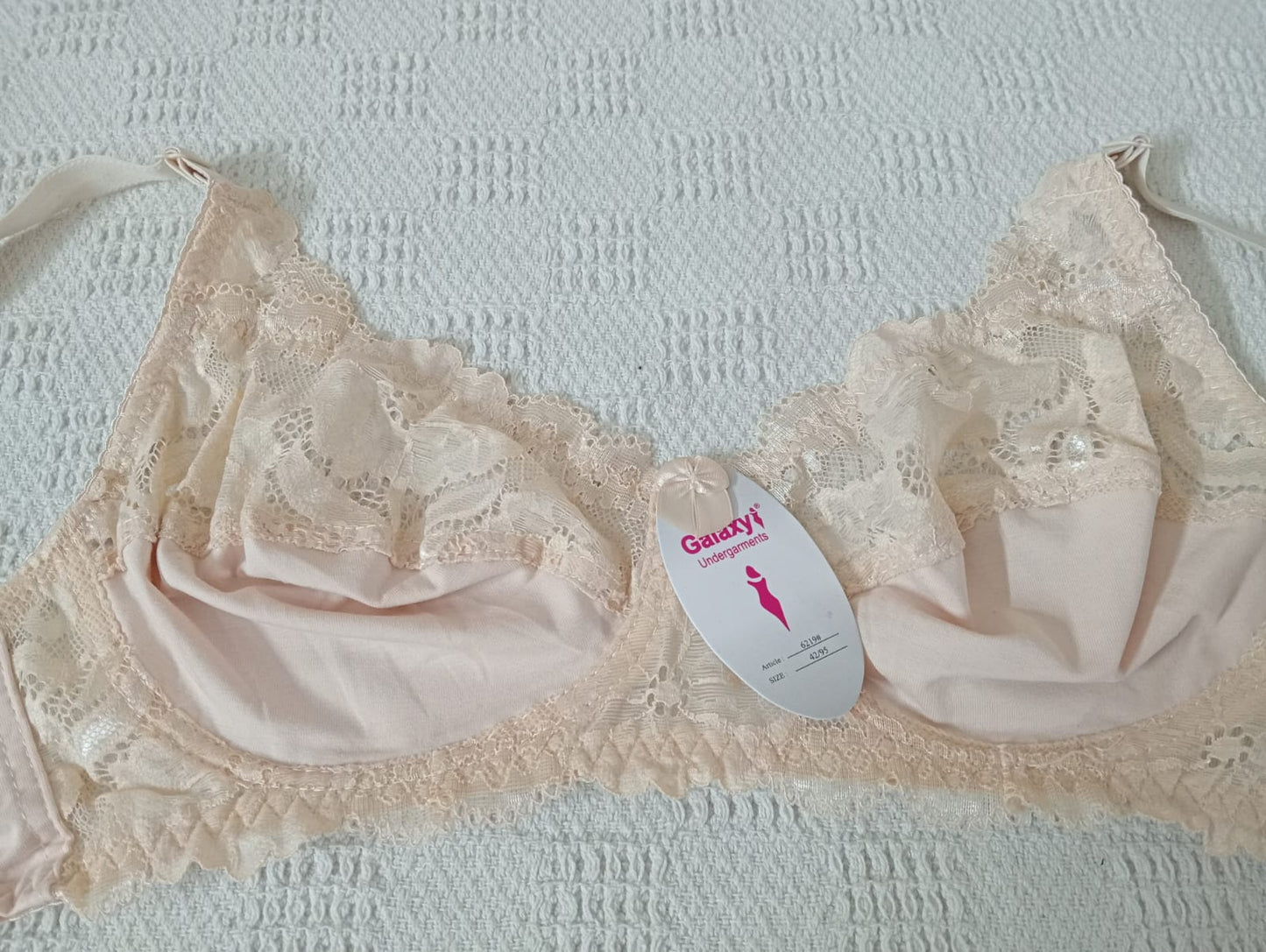 Stylish and elegant ladies bra.