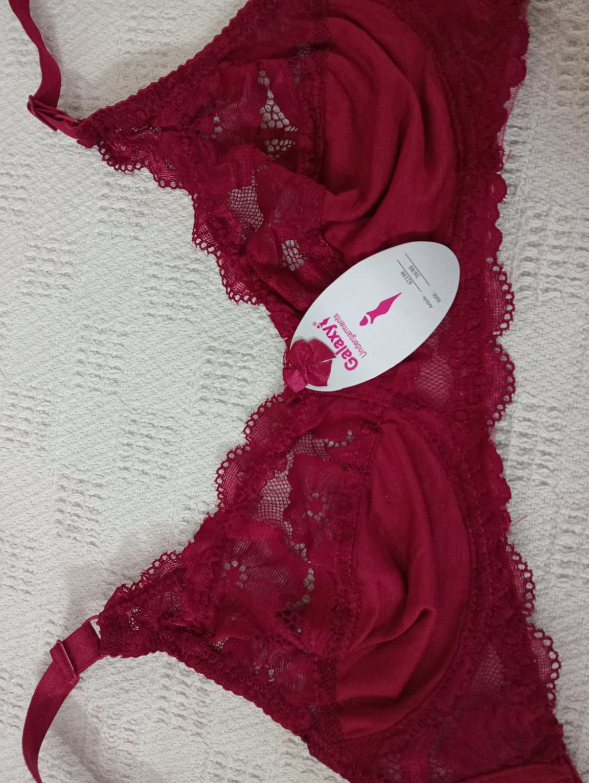 Stylish and elegant ladies bra.
