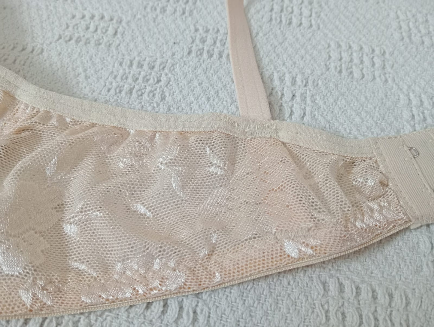 Full net ladies bra. Malai soft bra.
